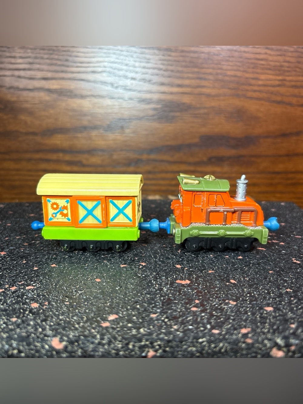 Chuggington Die-Cast Calley w/ Box Car Learning Curve Die Cast Train Engine 2010